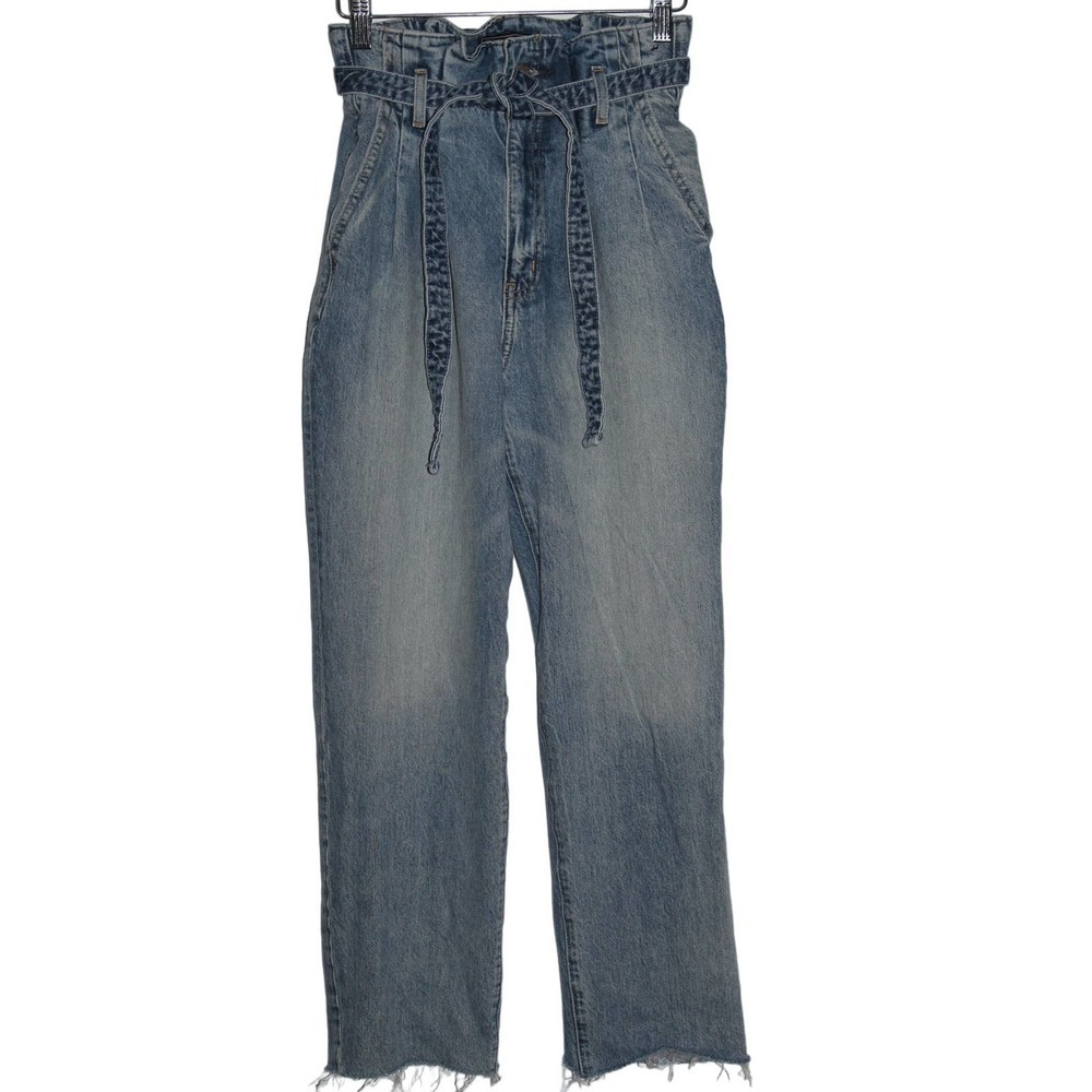 Abercrombie & Fitch A&F Mom Jean Blue Denim Straight Paper Bag Jeans Size 25 / 0